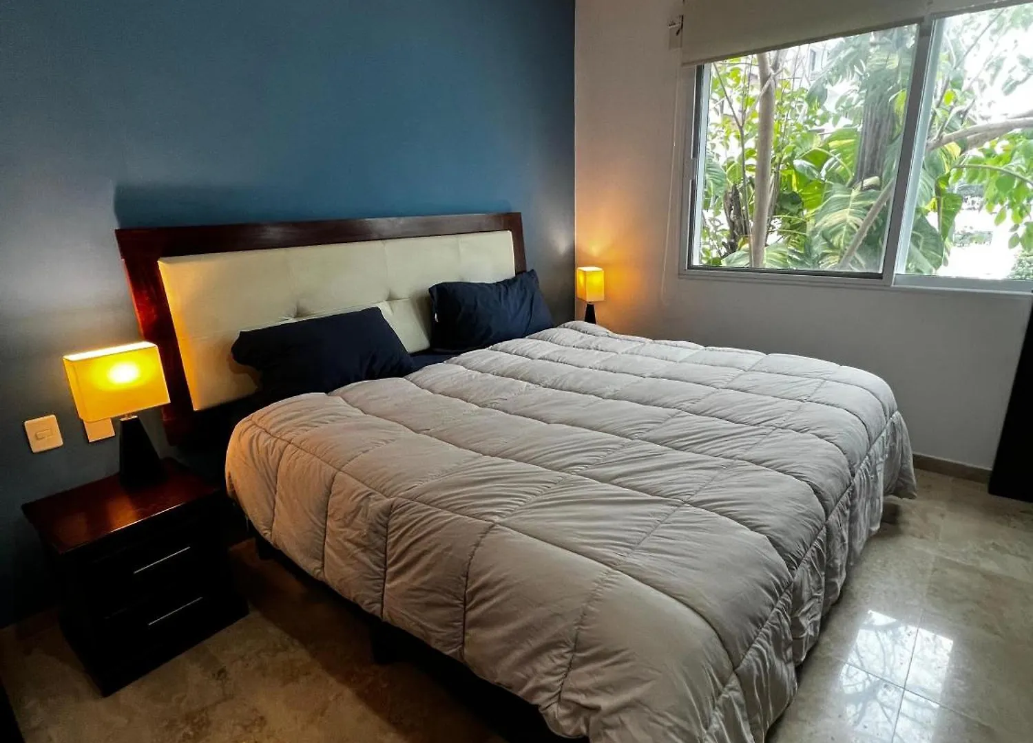 Comodo Departamento Con Alberca. Playa del Carmen Lejlighed