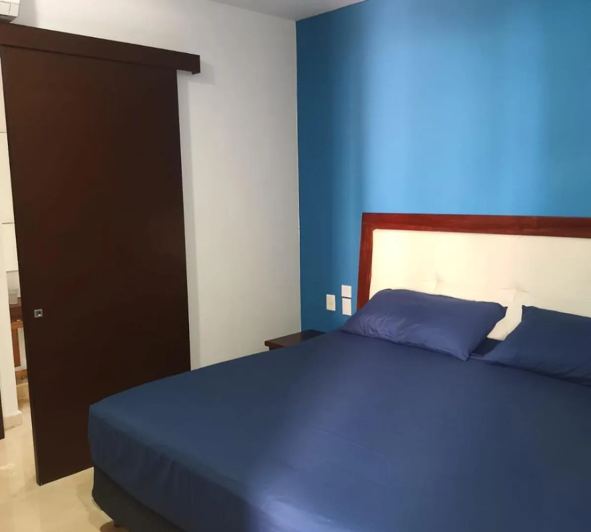 Comodo Departamento Con Alberca. Apartment Playa del Carmen